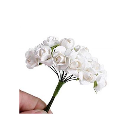 Rosa in carta rossa per bomboniere