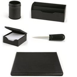Set da scrivania William in similpelle colore nero 5pz